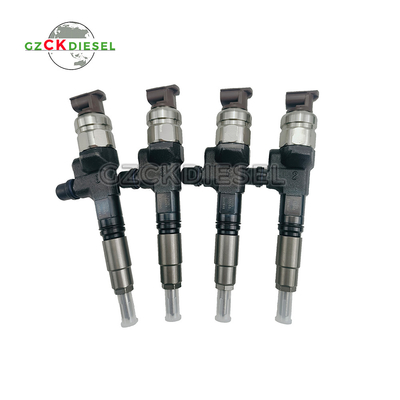 kupować Wtryskiwacz Common Rail 1J705-53052 1J705-53053 295050-1331 Do silnika Kubota V2607-CR-TE4 SB65P SV65PC SSV65 online manufacture
