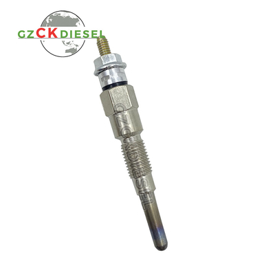 Świeca żarowa 15221-65510 15401-65510 15521-65512 do ładowarki kołowej R400 silnik V1402 V1702 V1902