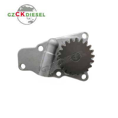 Pompa oleju 6204-51-1200 do koparki PC40-5 PC80 silnik 4D95